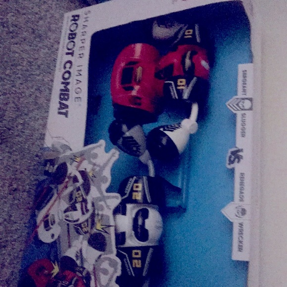 Sharper Image Robot Combat - Picture 1 of 1